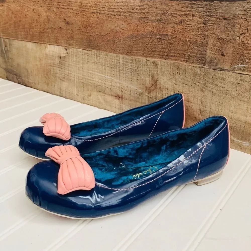 Irregular Choice Bow Flats - Picture 1 of 6